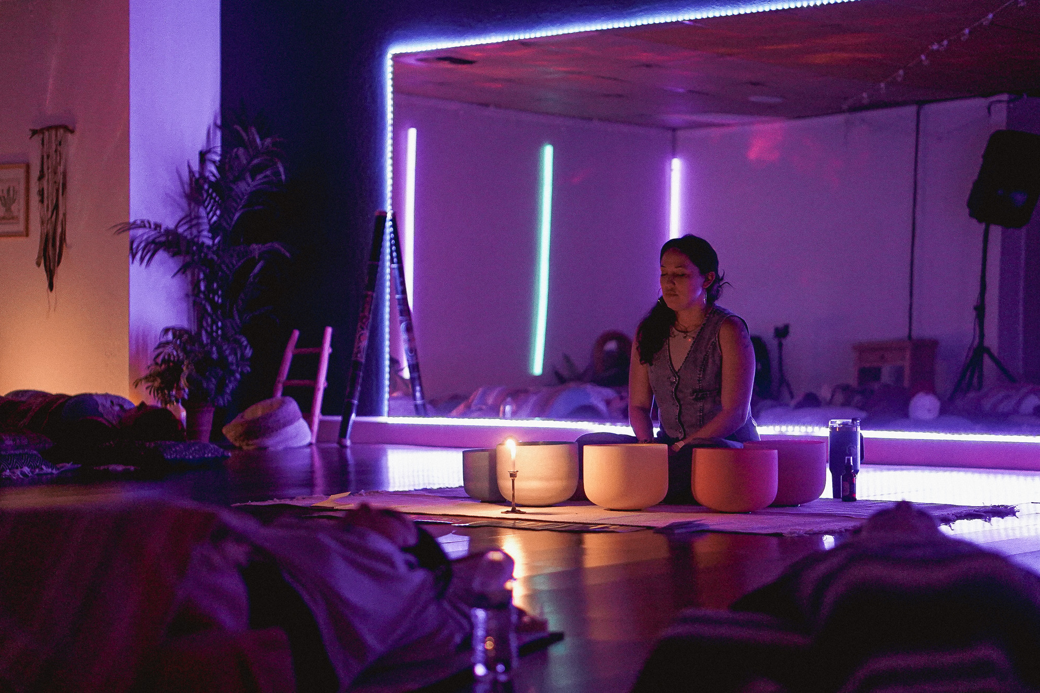 sound bath participant noticing a busy mind without judgment